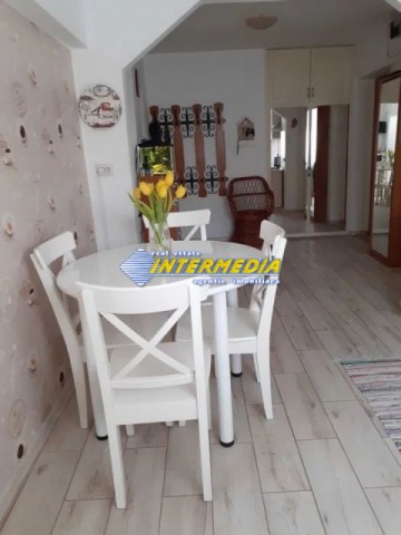 apartament-2-camere-finisat-si-mobilat-cetate-1