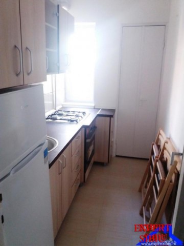 inchiriez-apartament-2-camere-renovatzona-vasile-aaron