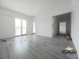 apartament-2-camere-de-vanzare-in-iasi-decomandat-pacurari-la-200-m-in-spate-la-kaufland-baie-cu-geam-9