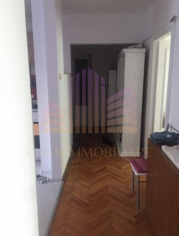 inchiriere-apartament-3-camere-zona-diamant-1