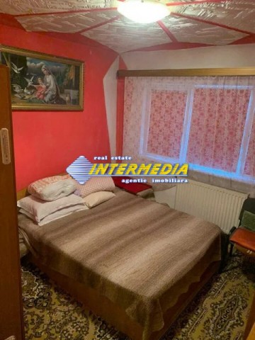 apartament-2-camere-decomandat-de-vanzare-in-alba-iulia-zona-closca-bloc-izolat-etaj-intermediar-3