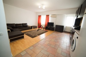 apartament-4-camere-decomandat-baza-3-carrefour-felica