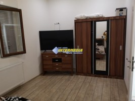 casa-pe-un-nivel-complet-renovata-cu-635-mp-teren-de-vanzare-centru-16