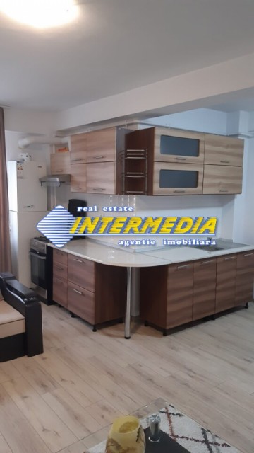 apartament-3-camere-decomandat-de-inchiriat-cu-loc-de-parcare-alba-iulia-12