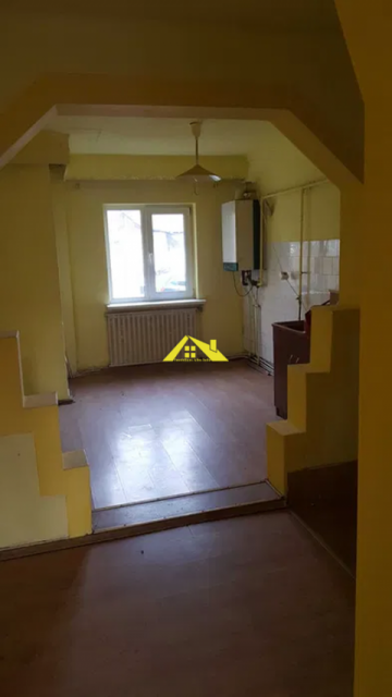 apartament-cu-4-camere-de-vanzare-2