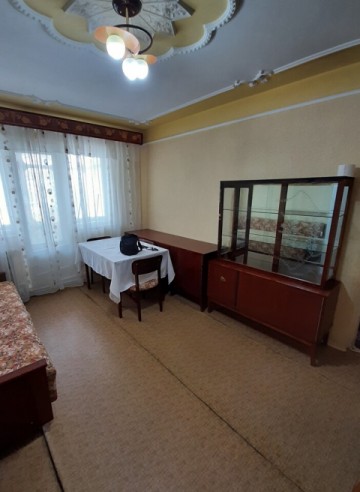 apartament-3-camere-zona-sc7-mobilat-si-utilat-pret-300-euro-neg-1