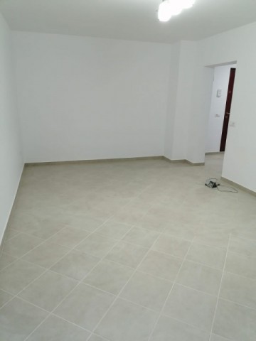 apartament-2-camere-calea-nationala-pret-275-euroluna-2