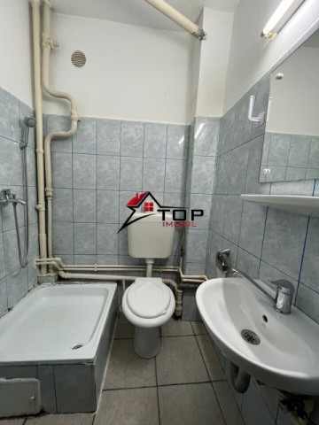 inchiriere-apartament-1-camera-podu-ros-2