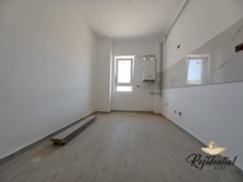 apartament-2-camere-de-vanzare-in-iasi-decomandat-pacurari-la-200-m-in-spate-la-kaufland-2