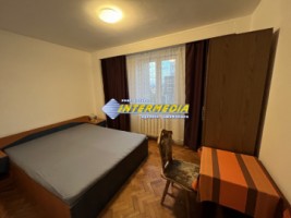 apartament-4-camere-2-bai-de-inchiriat-alba-iulia-zona-centru