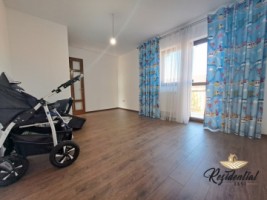 apartament-3-camere-2-bai-90-mp-2-niveluri-gradina-scara-interioara-liber-11