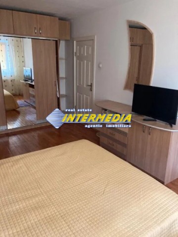 apartament-3-camere-decomandat-de-vanzare-etaj-1-alba-iulia-cetate-3