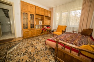 inchiriere-apartament-3-camere-semidecomandat-cantemir