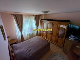 apartament-3-camere-decomandat-etaj-1-de-vanzare-alba-iulia-ampoi-3-2