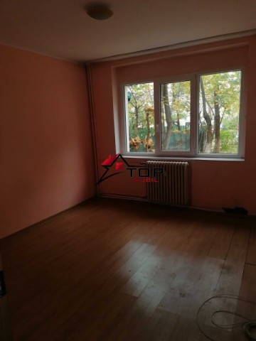 apartament-2-camere-semidecomandat-podu-ros-2