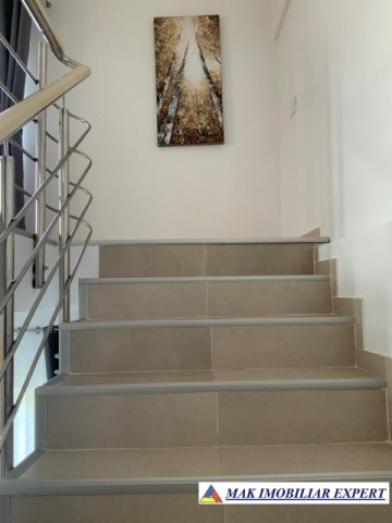 vila-cu-4-camere-si-teren-de-309-mp-de-vanzare-in-rosiori-de-vede-teleorman-11