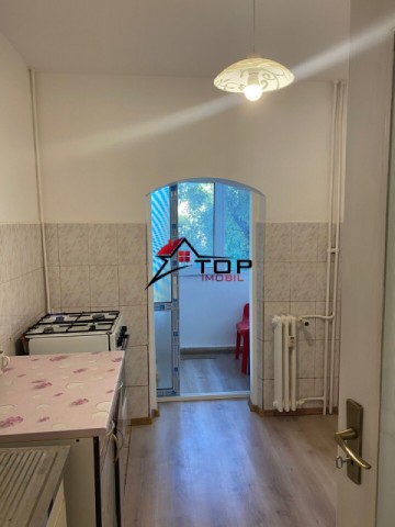 apartament-2-camere-decomandat-podu-ros-sf-lazar-4