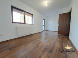 apartament-3-camere-pe-2-niveluri-2-bai-scara-interioara-gradina-terasa-parcare-cug-mutare-imediata-1