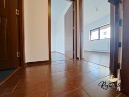 apartament-3-camere-pe-2-niveluri-2-bai-scara-interioara-gradina-terasa-parcare-cug-mutare-imediata-18