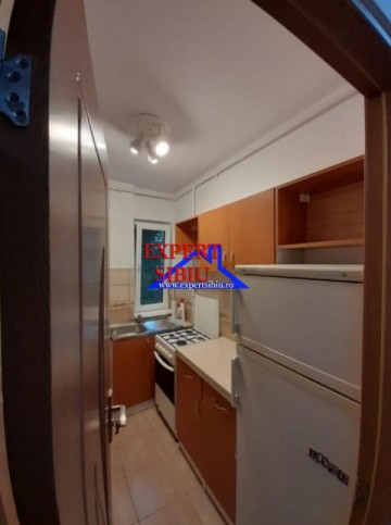 inchiriez-apartament-2-camererenovatzona-mihai-viteazul-4