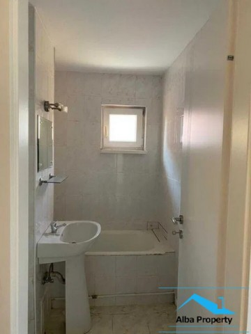 apartament-3-camere-renovat-6