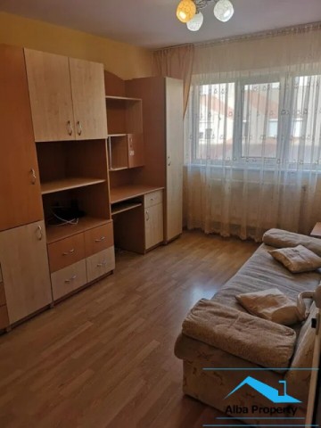 apartament-2-camere-decomandat-mobilat-1