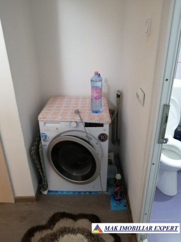 vandut-apartament-cu-2-camere-cf-1-et-4-10