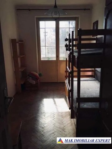 vandut-apartament-3-camere-cf-1-et-23-in-centru-campulung-muscel-arges-5