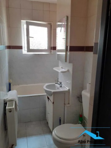 apartament-2-camere-zona-cetate-3