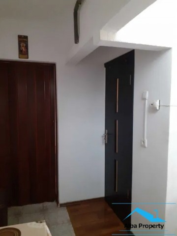 apartament-2-camere-zona-cetate-4