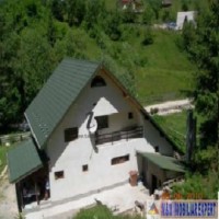 vila-8-camere-casa-de-vacanta-cu-teren-1060-mp-de-vanzare-in-valea-cheii-dambovicioara-arges-oportunitate-turistica-1