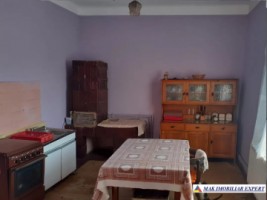 vila-6-camere-teren-1046-mp-de-vanzare-in-centru-campulung-muscel-arges-9