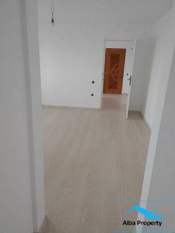 apartament-2-camere-renovat-alba-iulia