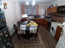 apartament-cu-4-camere-decomandate-etajul-1-ultracentral-1