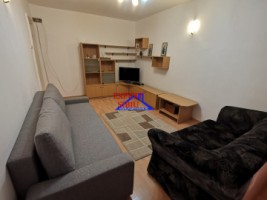 inchiriez-apartament-3-camere-decomandat-zona-vasile-aaron-2