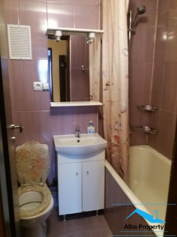 apartament-2-camere-mobilat-si-utilat-zona-cetate-6