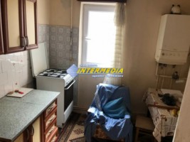 apartament-3-camere-de-vanzare-decomandat-in-cetate-zona-bulevard-alba-iulia-1