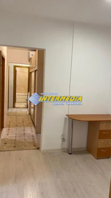 apartament-3-camere-decomandat-zona-cetate-closca-foste-proprietati-2