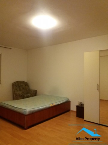 apartament-cu-2-camere-finisat-mobilat-1