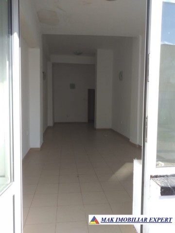 spatiu-comercial-parter-visoi-campulung-muscel-arges-12