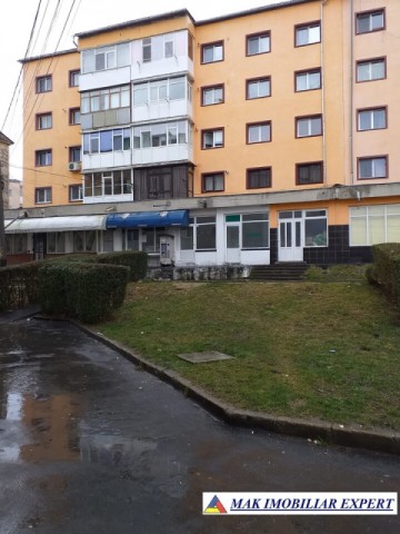 spatiu-comercial-parter-visoi-campulung-muscel-arges-21