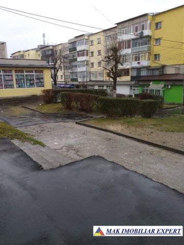 spatiu-comercial-parter-visoi-campulung-muscel-arges-22