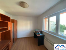 vand-apartament-3-camere-in-ampoi-1-etaj-3-2