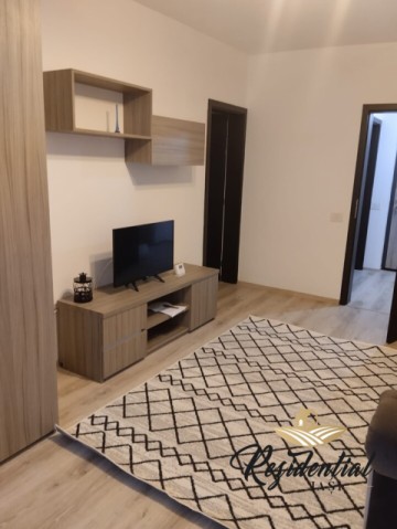 apartament-o-camera-de-inchiriat-baza-3bloc-nou-mobilat-si-utilat-disponibil-imediat