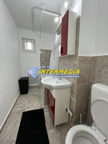 apartament-cu-2-camere-de-inchiriat-in-cetate-zona-bulevard-mobilat-si-utilat-2