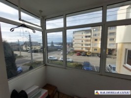 gasca-zurli-apartament-3-camere-cf-1-et-14-campulung-6