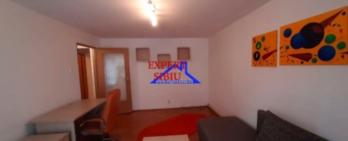 inchiriez-apartament-3-camere-decomandatrenovat-zona-centrala