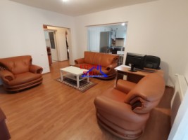 inchiriez-apartament-3-camere-la-vila-curte-60-mp-zona-p-ta-sadu