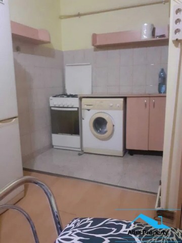 apartament-1-camera-mobilat-zona-cetate-3