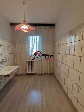 apartament-3-camere-podu-ros-primaverii-4